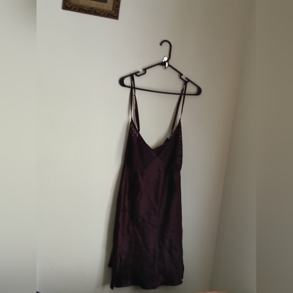 Night Gown Women 3X Deep Purple Chemise Sleepwear Intimates Luxurious Delicate